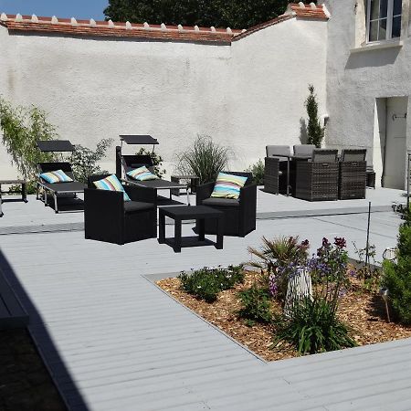 Les Petites Tuileries Bed & Breakfast Bray-sur-Seine Dış mekan fotoğraf